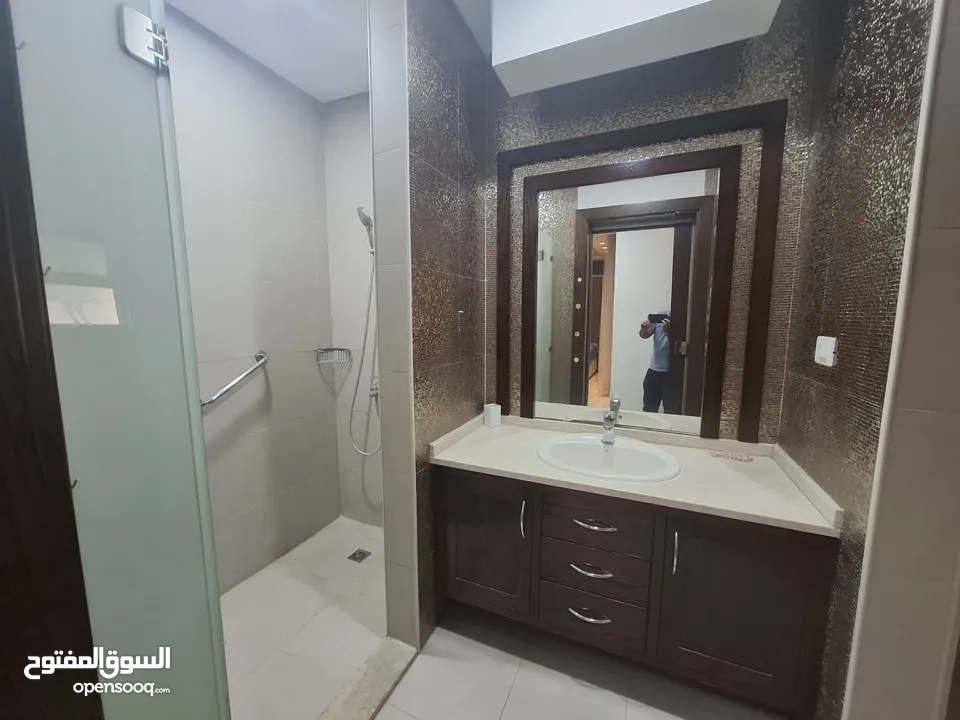 شقة مفروشة للإيجار  ( Property 43362 )-175051358