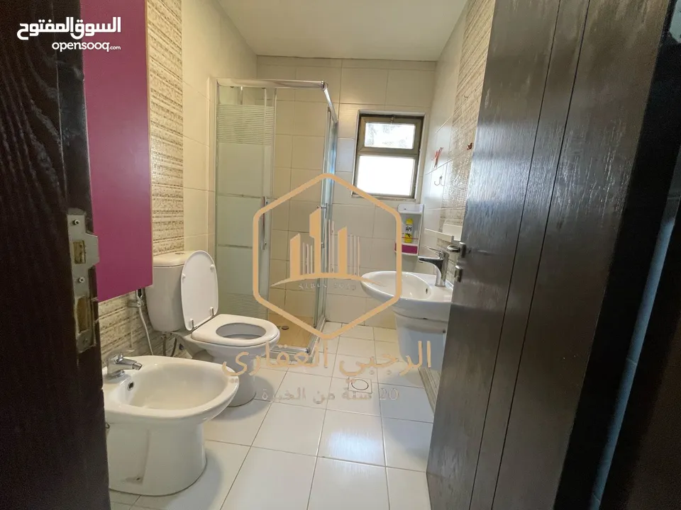 شقة / للايجار / 3نوم / ديلوكس / ديرغبار