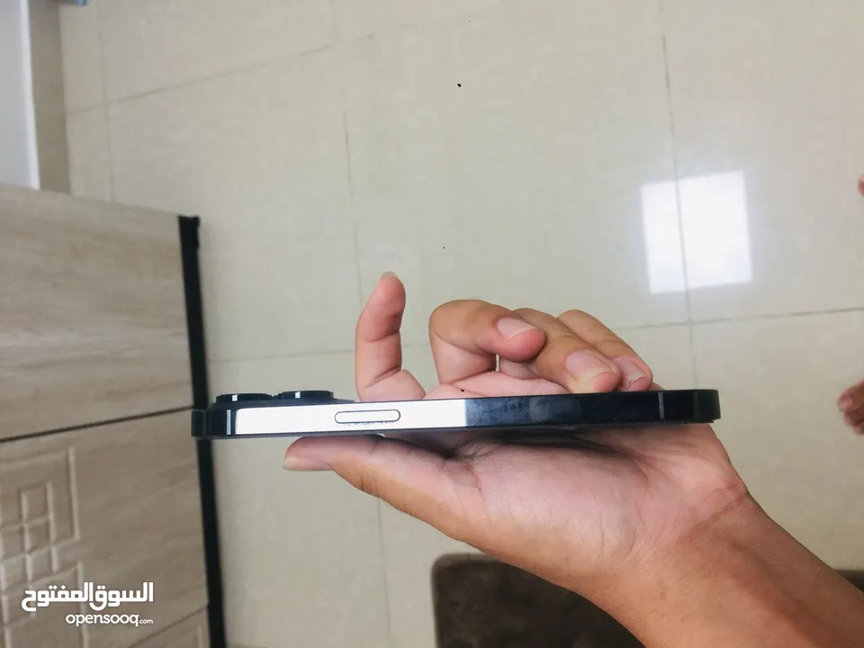 آيفون 14 برو نظيف iPhone 14 Pro very clean