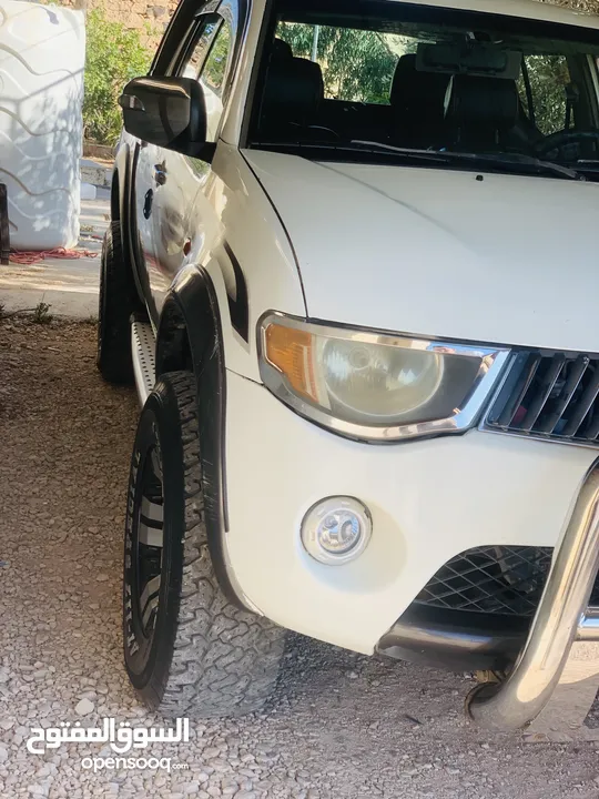 بكم ميتسوبيشي l200
