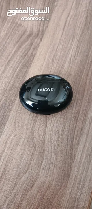 Huawei smart watch GT 2 and huawei  freebuds 4i ساعة وسماعة huawei الاصلي