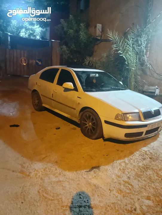 سكودا اوكتافيا 2004