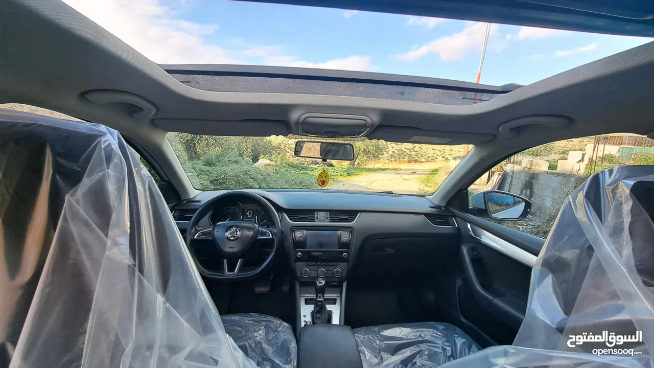 سكودا اوكتافيا 2019 صالون بنزين اتومات يد صفر فل فل اضافات بسعر مغري عالكاش