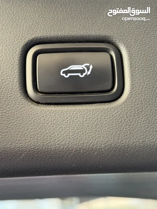 هونداي توسان 4/4 هايبرد plug-in ترخيص 2022 فل مع بانوراما  137000 كاش