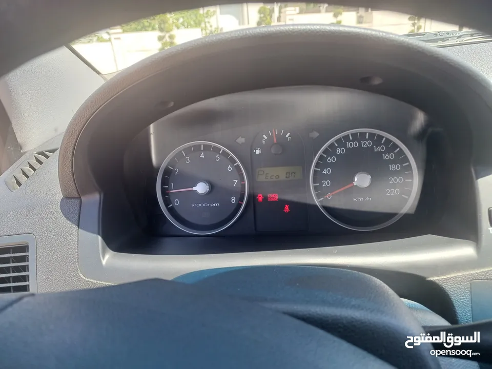 هيونداي جيتز 2010 هاتشباك (مالك واحد من المنطقة الحرة) محرك 1400CC بحالة ممتازة مرخصة لغاية 5/2026