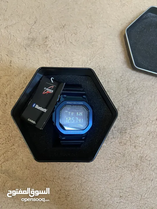 G shock casio with bluethooth model no gmw-B5000g -20