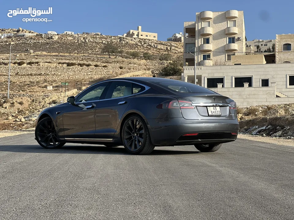 Tesla Model S 2021 Long range Plus