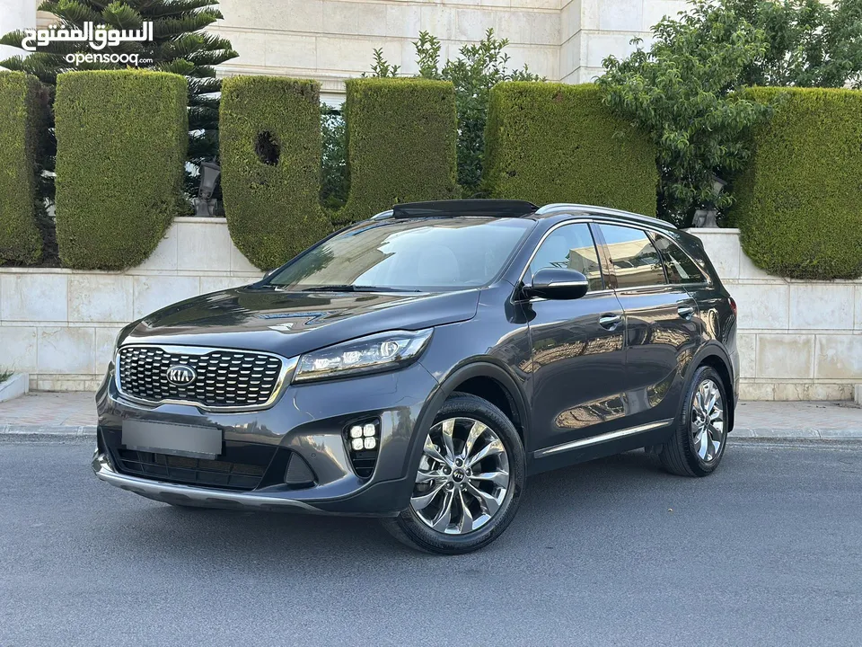 KIA SORENTO (SX) 2019 وارد الوكالة قاطع  مسافة 80 الف كم فل كامل اعلى صنف فحص كامل