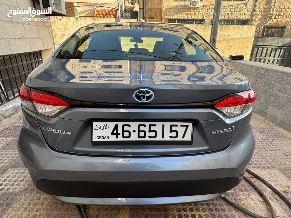 تويوتا كورولا 2022 XLE فحص كامل فل كامل جلد تدفئة شاحن وايرلس كراسي كهروباء ياباني بطارية ليثيوم