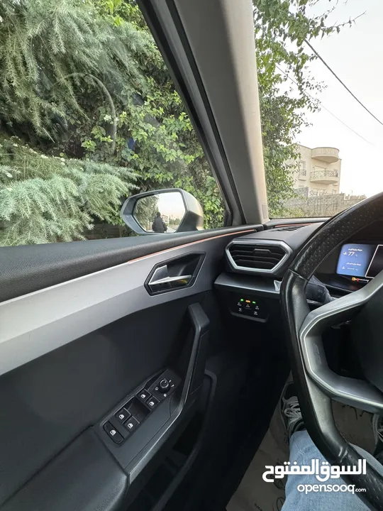 سيات ليون اف ار