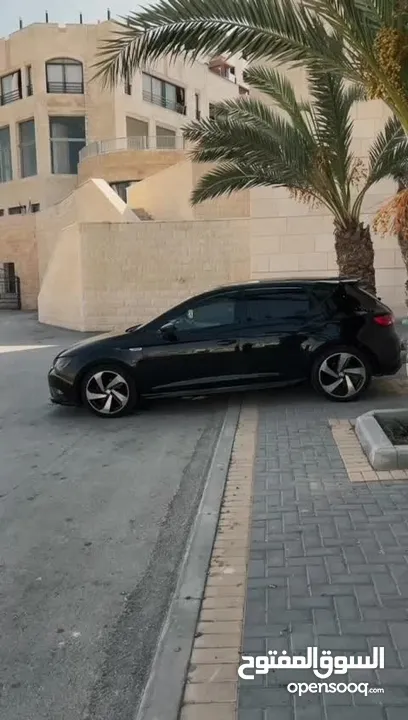 سيات ليون 2016