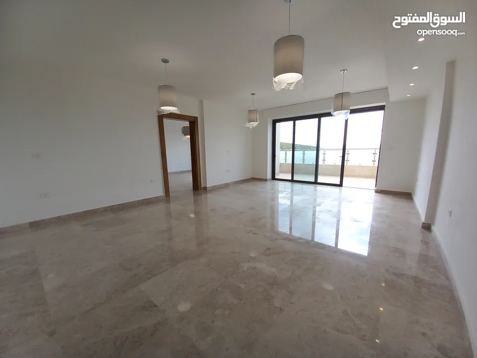 شقة غير مفروشة للإيجار 420م2 ( Property 12999 )-175073071