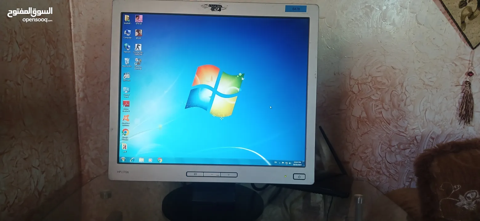 كمبيوتر مستعمل اشي خفيف  *الرام 4+4/8 *موجود عليه اكثر من 50 لعبة *مع سماعات *و كيبورد *و ماوس