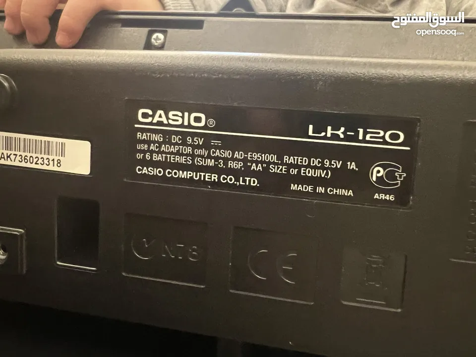 بيانو Casio LK-120