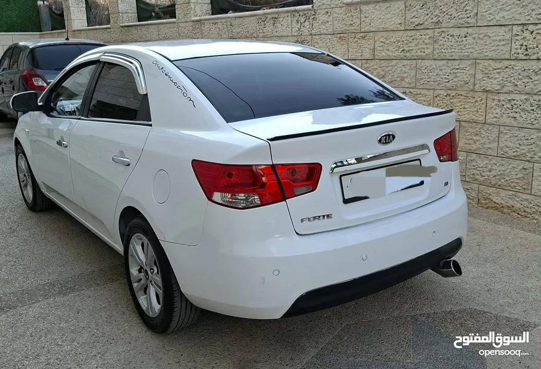 كيا فورتي 2008