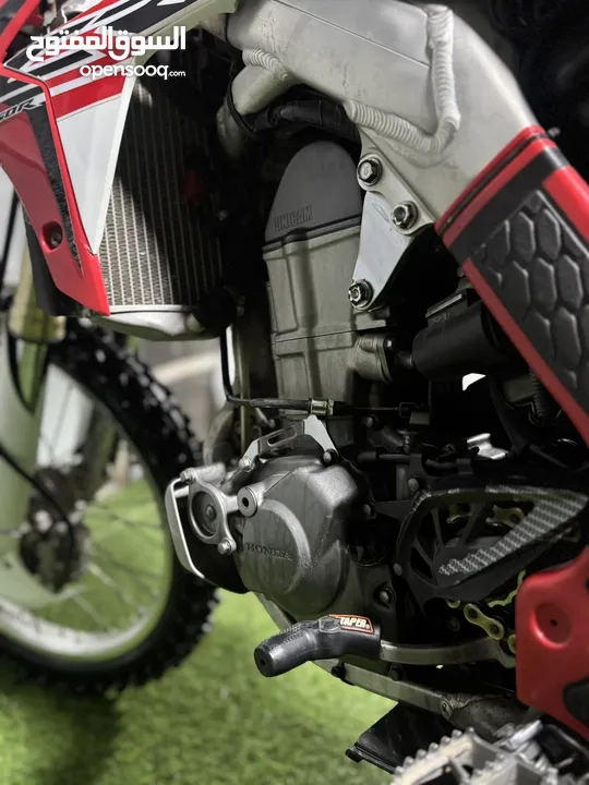 للبيع CRF 450  نضيف جدا ومرقم