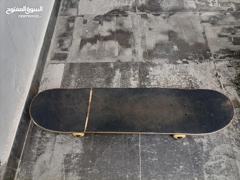 Skate board in a very good condition