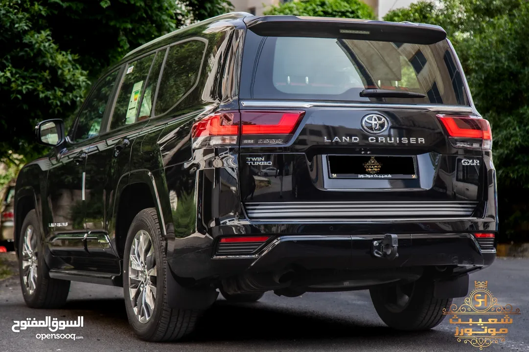 Toyota Land Cruiser Gx-r 2023 twin turbo وارد و كفالة الشركة