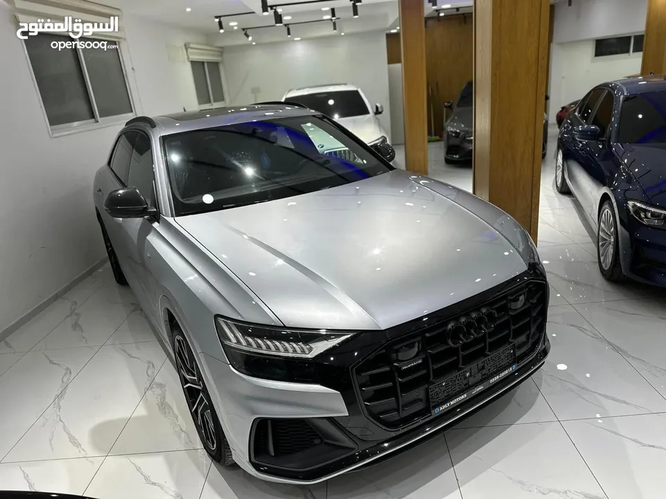 AUDI Q8 2019