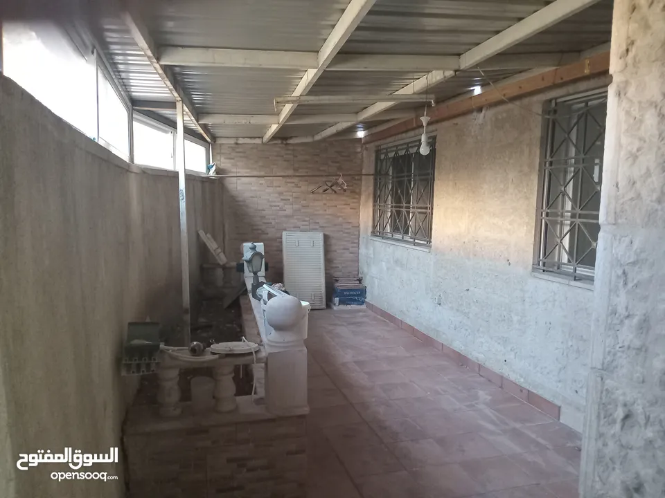 الرابية شقة طابق ارضي للبيع