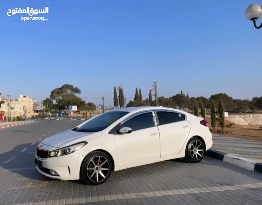 متوفر للبيع (هونداي اكسنت عدد 2 -كيا سيراتو k3  ديزل -افانتي -هوندا)