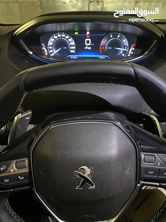 جيب بيجو 3008 لون اسود ( بيع بسبب السفر)