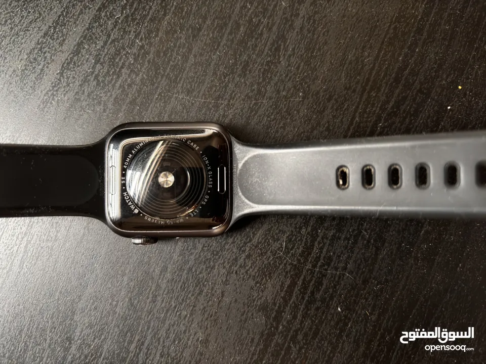 Apple Watch se 40 mm LTE  ساعة ابل se القياس الصغير