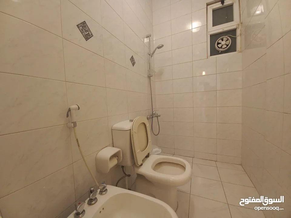 شقة غير مفروشة للإيجار في دير غبار  ( Property 34720 )-175072380
