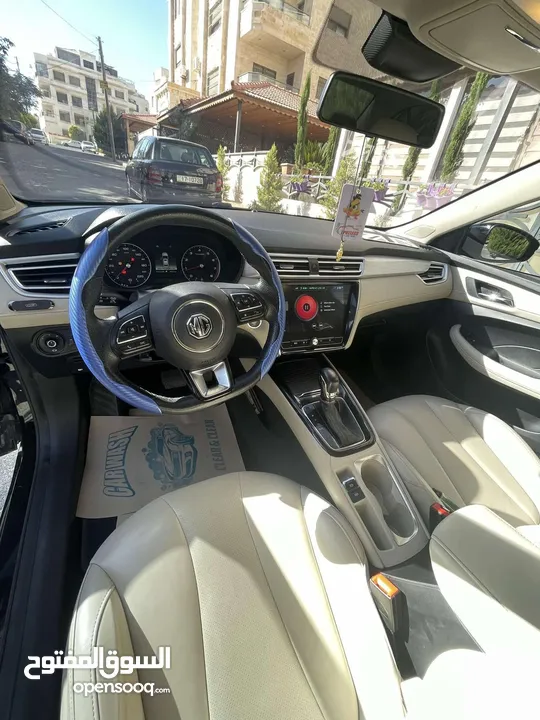 MG 5 موديل 2022 - أعلى صنف (Luxury قابل للبدل او كاش فقط)