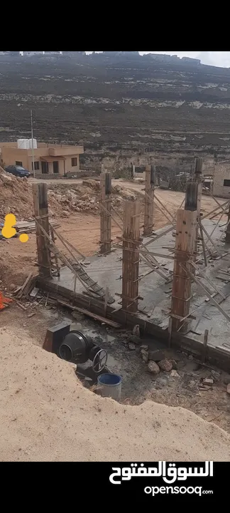 بيت مستقل وقوشان مستقل بناء حديث واجهتين حجر
