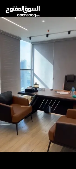 مكتب اطلاله  رائعه  تشطيب سوبر ديلوكس. مكيفات ستاير كهرباء ماء جاهز للتسليم