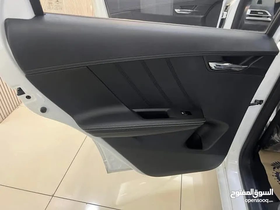 بي واي دي E3 زيرو وكالة بسعر مغري جدآ جمرك اليوم