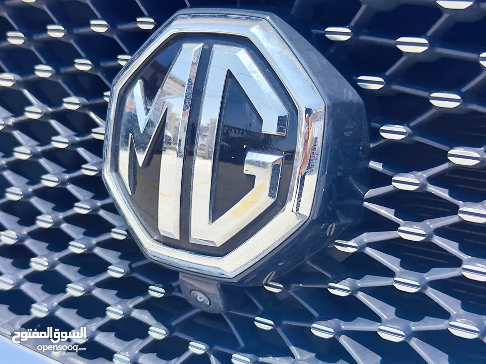 MG EHS plug in hybrid ماتور 1500 هايبرد بقوة 284 حصان