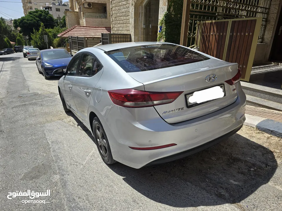 هونداي أفانتي Gdi 2017 فحص كامل بحالة ممتازة وارد كوريا استخدام شخصي لسيده