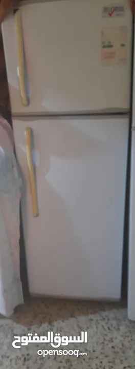 براد للبيع بسعر مغري
