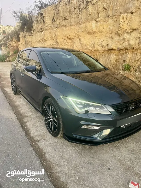Seat leon FR ترخيص 2020