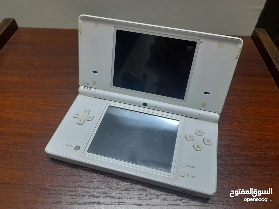 جهاز العاب nintendo dsi