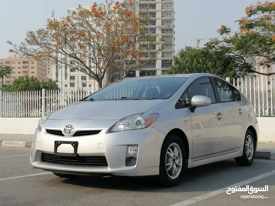 Toyota Prius 2011 Hybrid تويوتا بريوس هايبرد 2011 بحالة ممتازة