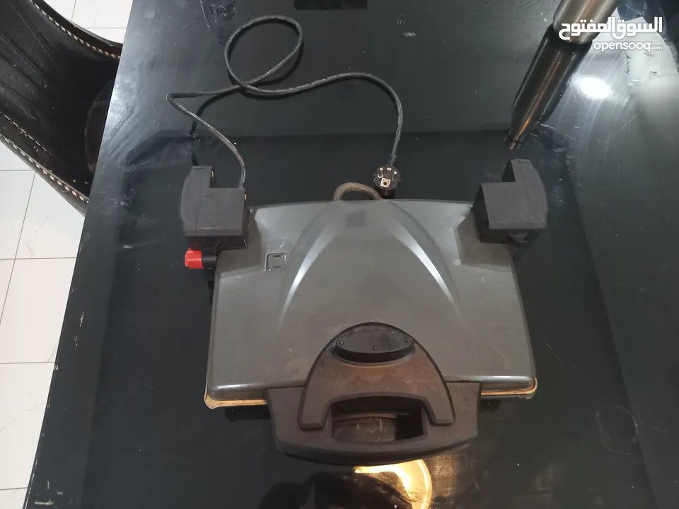 URGENT SALE CLEARANCE TOASTER