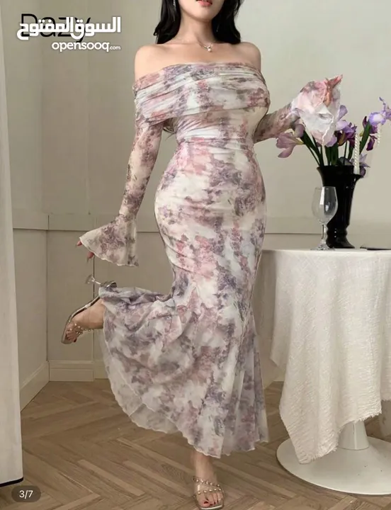 فستان off shoulder طويل بنقشة الورد ، لايكرا بارد قماشة بتجنن وعليه خصم خرافي
