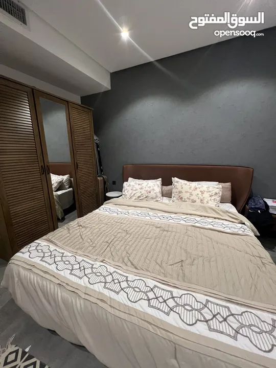 غرفة نوم كامله شبه جديده استعمال خفيف