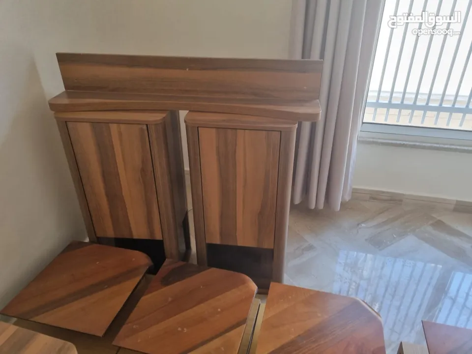 Complete TV Room Set - Like New مجموعة كاملة من غرف التلفزيون- Whatsapp Please