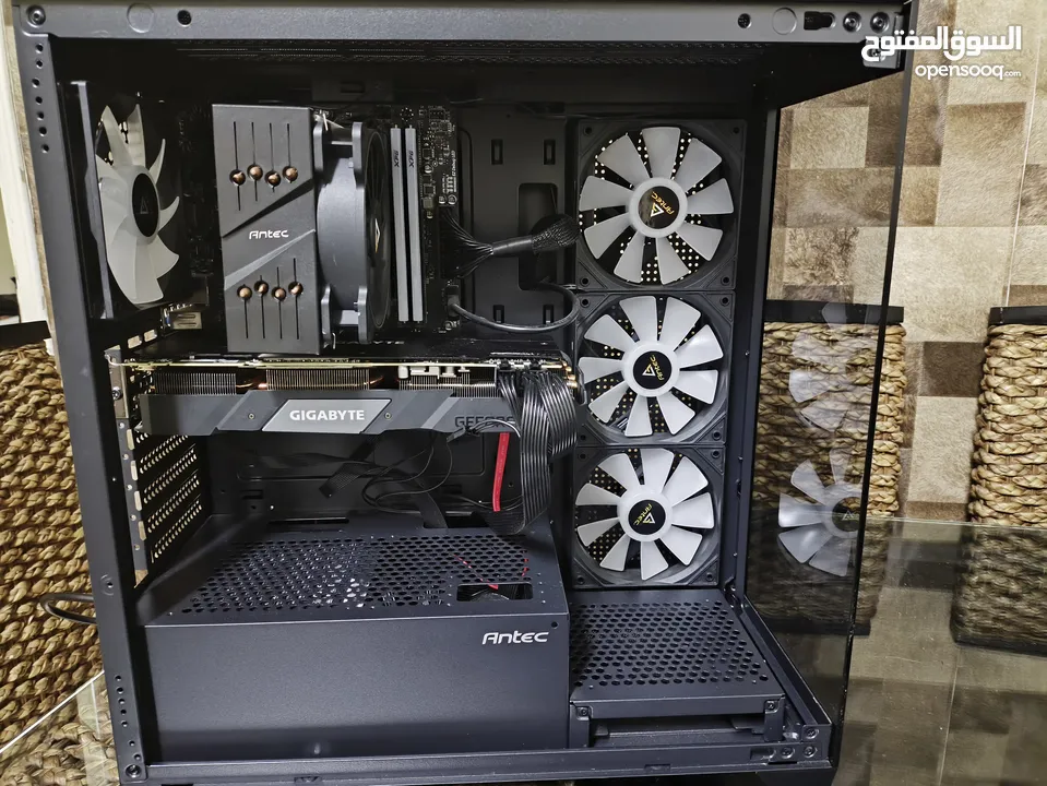 كمبيوتر بمواصفات عالية i7 12700F, RTX 2080 super