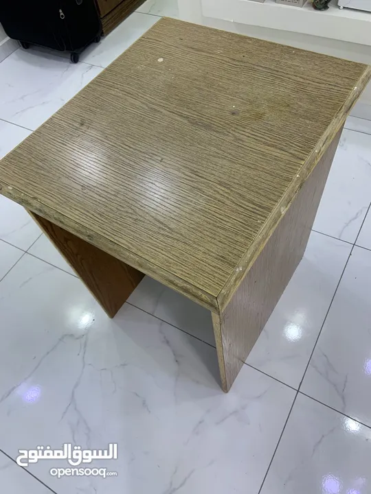 مكتب للبي سي او للدراسة للبيع بسعر مغري