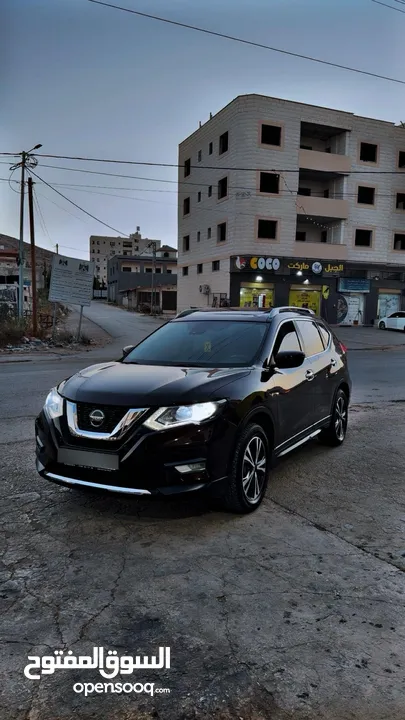 Nissan 2022