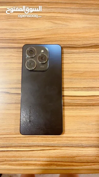 Tecno spark 20 pro الهاتف جيد جدا مستعمل 2 شهرين فقط