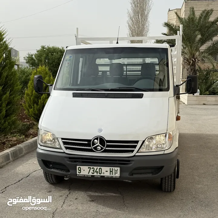 مرسيدس 416 شاصي قصير بحالة الوكالة فحص نخب