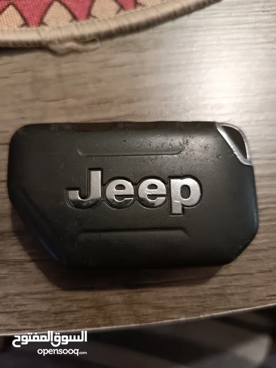 مفتاح سيارة جيب Jeep
