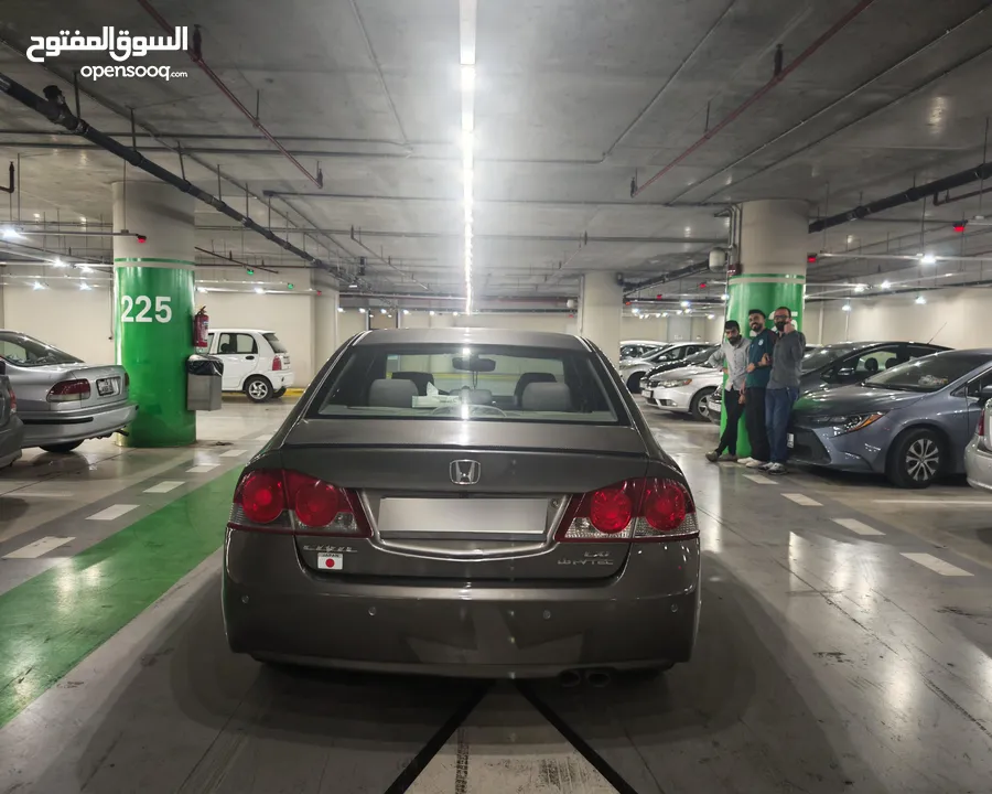 هوندا سيفيك سيدان 2008 لون فيراني اوتوماتيك سيارة توب نفض جديد - Honda Civic 2008 الفحص مرفق