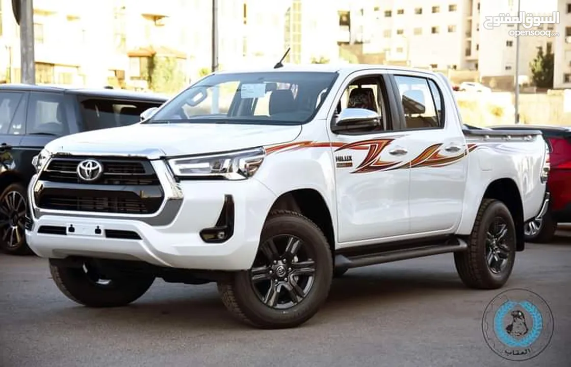 لون لؤلؤي تويوتا Toyota Hilux 2023